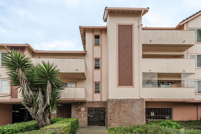 405 91st Street 19, Daly City, CA 94015