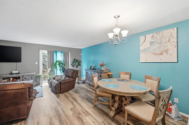 3433 Reading Road, Cincinnati, OH 45229