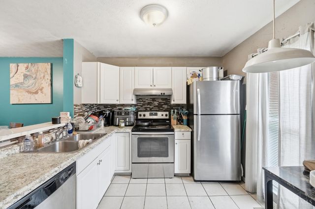 3433 Reading Road, Cincinnati, OH 45229