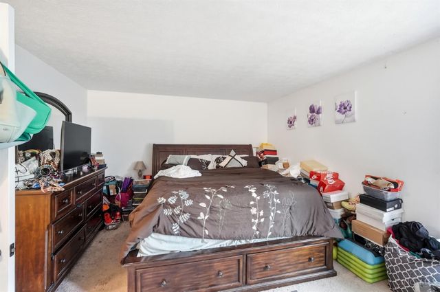 3433 Reading Road, Cincinnati, OH 45229