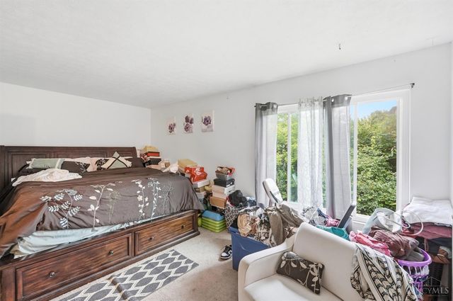 3433 Reading Road, Cincinnati, OH 45229