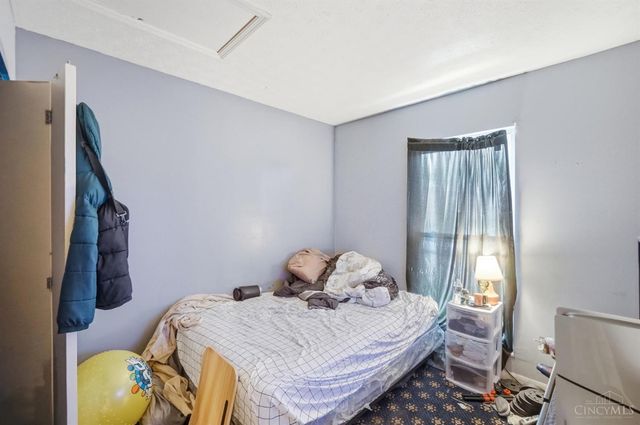 3433 Reading Road, Cincinnati, OH 45229