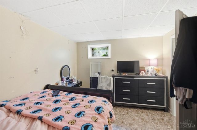 3433 Reading Road, Cincinnati, OH 45229