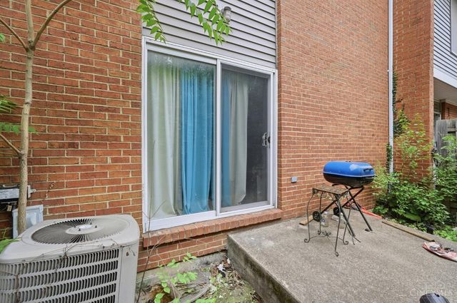 3433 Reading Road, Cincinnati, OH 45229