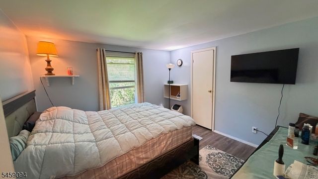 52 Scenic Dr, Vernon Twp., NJ 07419