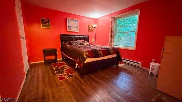 52 Scenic Dr, Vernon Twp., NJ 07419