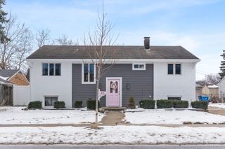45 Cambridge Lane, Glendale Heights, IL 60139