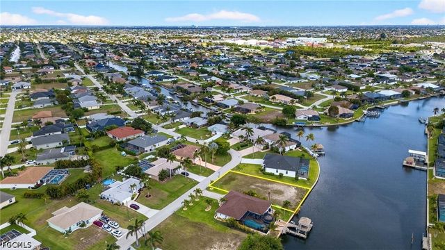 2856 SW 26th PL, Cape Coral, FL 33914