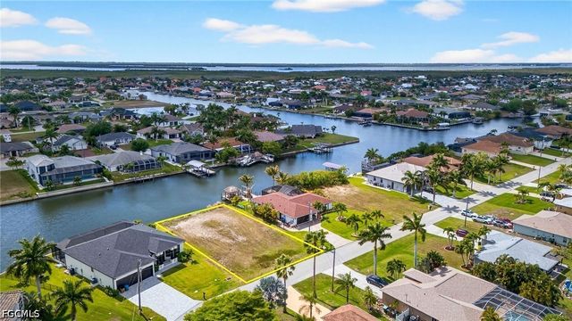 2856 SW 26th PL, Cape Coral, FL 33914