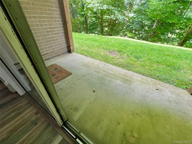 3 Hook Road 15A, Poughkeepsie, NY 12601