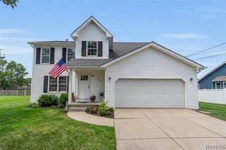 208 Crabapple Lane, Cheektowaga, NY 14227