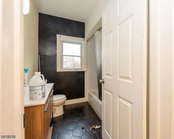 579 Nassau St, City Of Orange Twp., NJ 07050