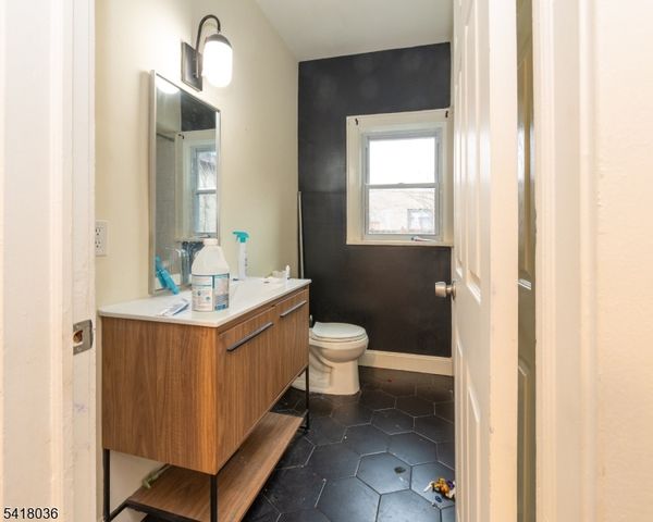 579 Nassau St, City Of Orange Twp., NJ 07050