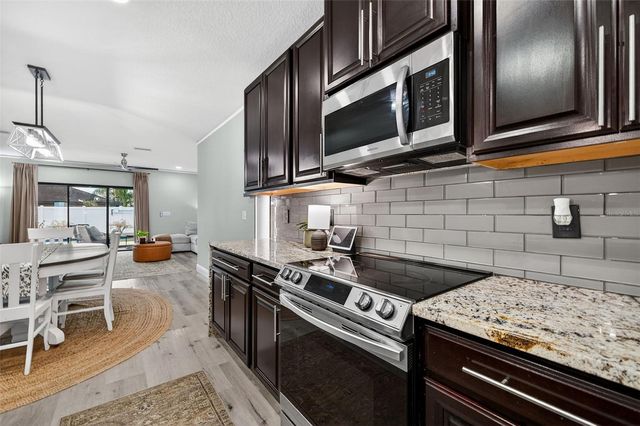 14227 ALISTAR MANOR DRIVE, Wimauma, FL 33598