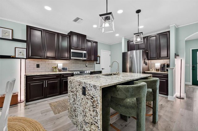 14227 ALISTAR MANOR DRIVE, Wimauma, FL 33598