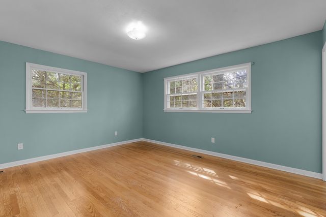 1006 Crown Point Road E, Signal Mountain, TN 37377