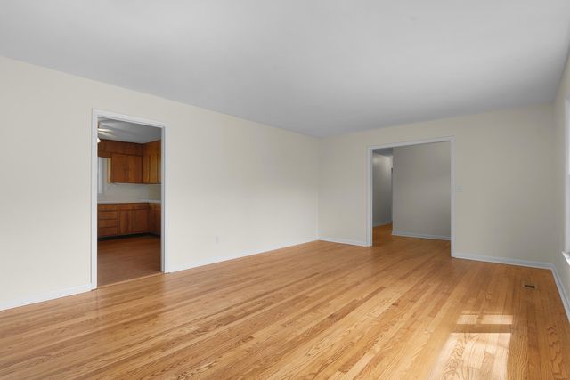 1006 Crown Point Road E, Signal Mountain, TN 37377