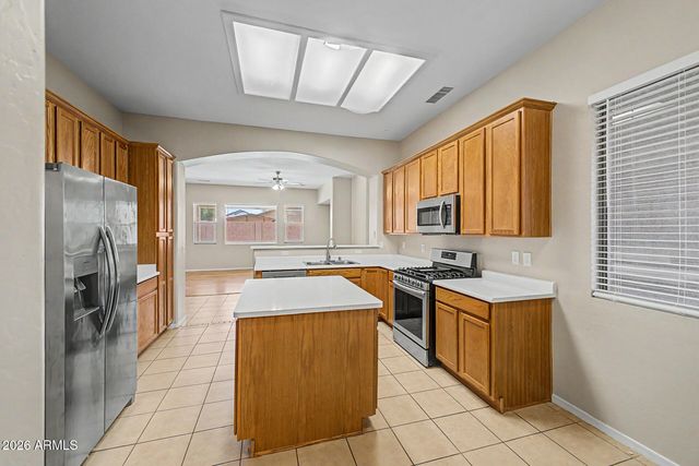11199 W MONTE VISTA Road, Avondale, AZ 85392