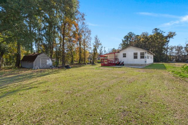 11341 Cottageville Highway, Cottageville, SC 29435
