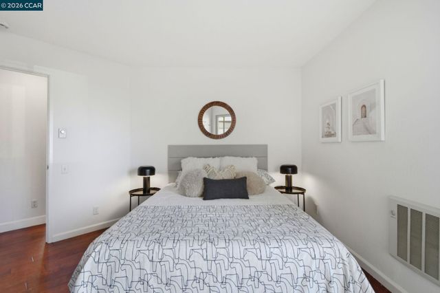 450 Cola Ballena G, Alameda, CA 94501
