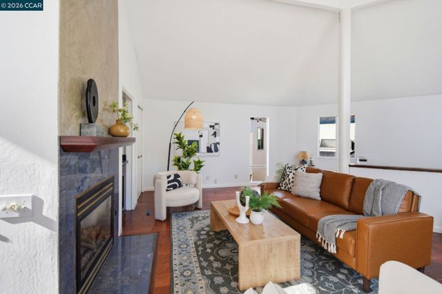 450 Cola Ballena G, Alameda, CA 94501