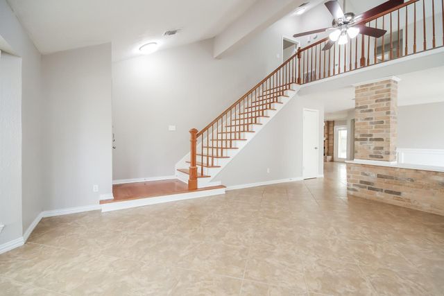 1715 Windy Knoll Drive, Houston, TX 77084