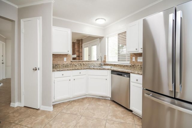 1715 Windy Knoll Drive, Houston, TX 77084