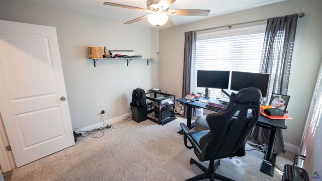 503 Hunts Landing Drive, Kathleen, GA 31047