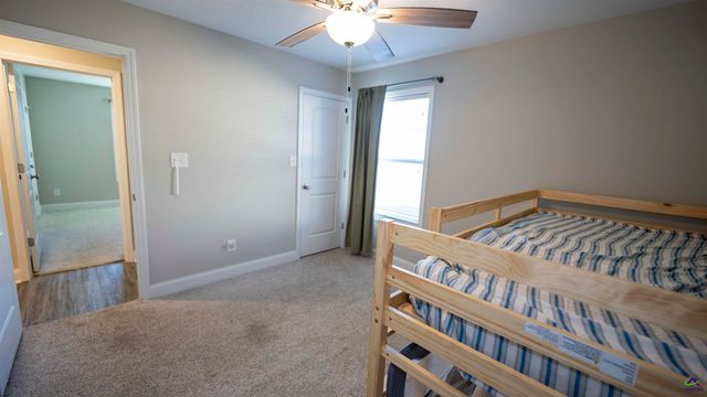 503 Hunts Landing Drive, Kathleen, GA 31047