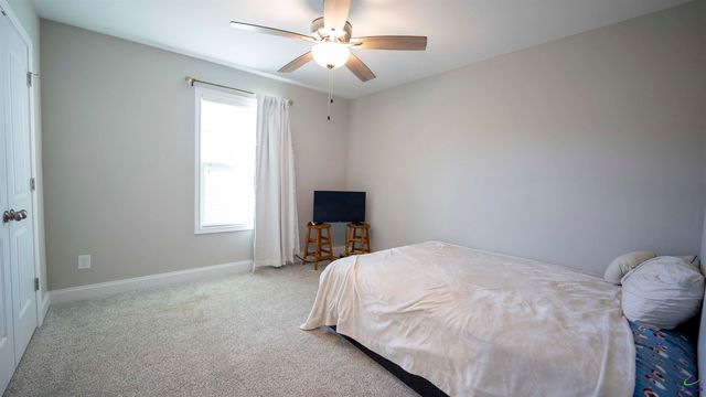 503 Hunts Landing Drive, Kathleen, GA 31047