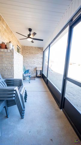 503 Hunts Landing Drive, Kathleen, GA 31047