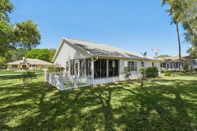 27217 RACQUET CIRCLE, Leesburg, FL 34748