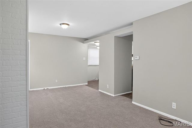 10828 Glen Garry Road, St Louis, MO 63137