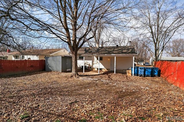 10828 Glen Garry Road, St Louis, MO 63137