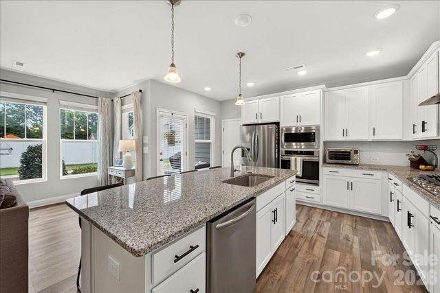 505 Morrows Turnout Way, Pineville, NC 28134