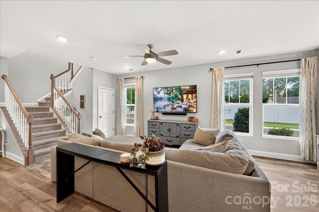 505 Morrows Turnout Way, Pineville, NC 28134