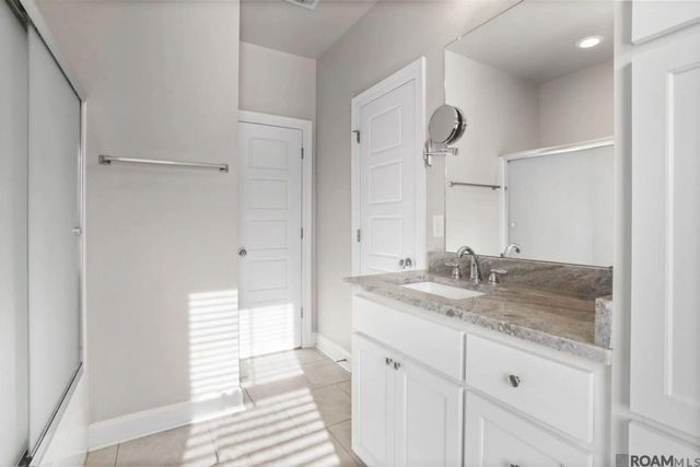 8123 Stonelake Circle East Ave, Baton Rouge, LA 70820