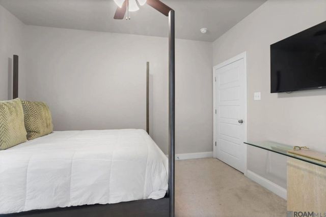 8123 Stonelake Circle East Ave, Baton Rouge, LA 70820