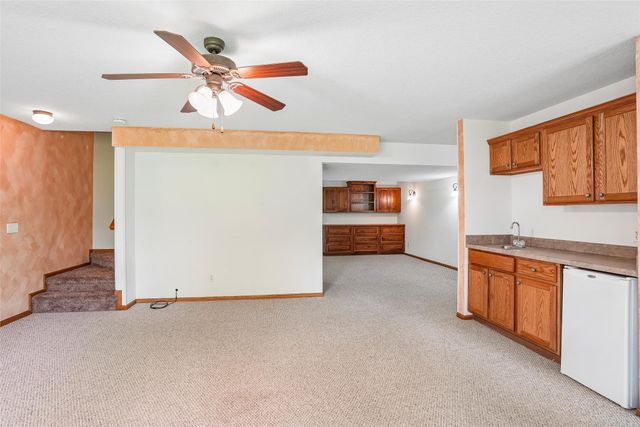 5131 Walnut Ridge Drive, Des Moines, IA 50317