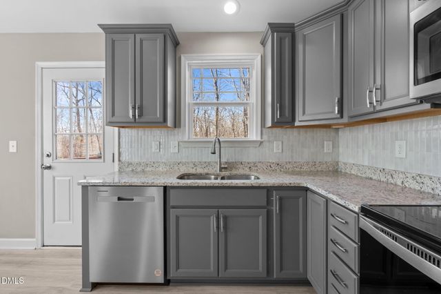 38 Bragg Lane, Hurdle Mills, NC 27541