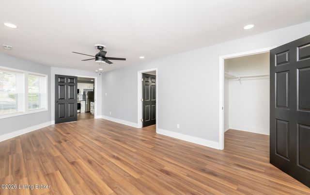 9303 3rd Street Rd, Louisville, KY 40272