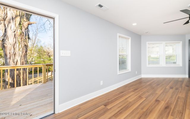 9303 3rd Street Rd, Louisville, KY 40272