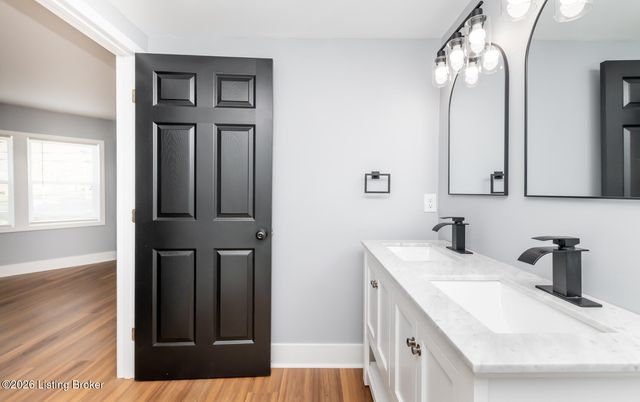 9303 3rd Street Rd, Louisville, KY 40272