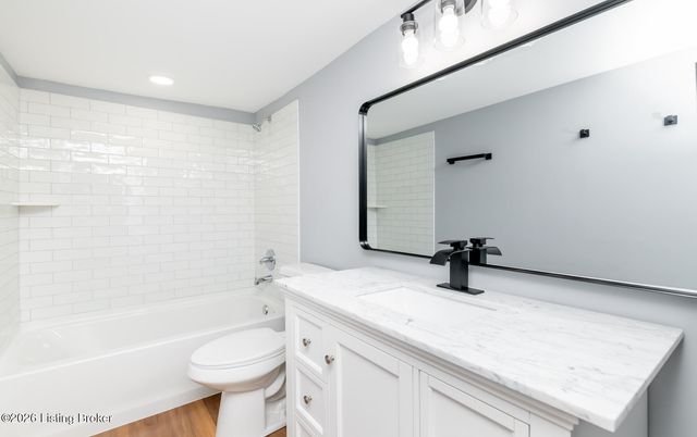 9303 3rd Street Rd, Louisville, KY 40272