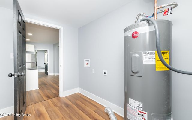 9303 3rd Street Rd, Louisville, KY 40272