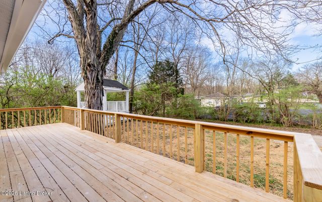 9303 3rd Street Rd, Louisville, KY 40272