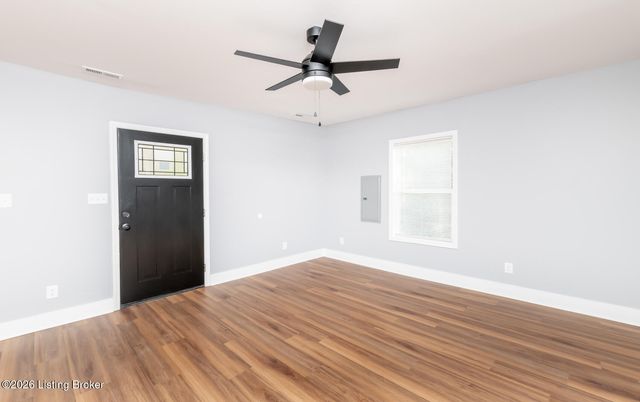 9303 3rd Street Rd, Louisville, KY 40272