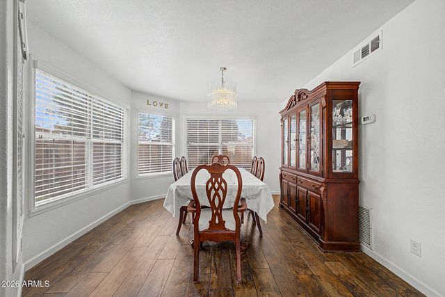 6712 W MCRAE Way, Glendale, AZ 85308