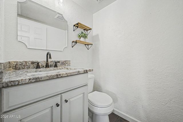 6712 W MCRAE Way, Glendale, AZ 85308