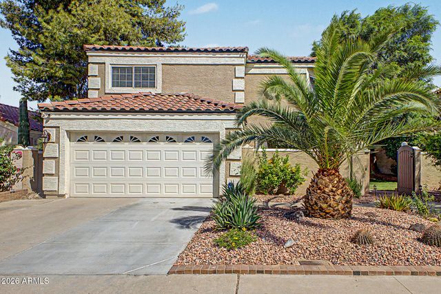 6712 W MCRAE Way, Glendale, AZ 85308